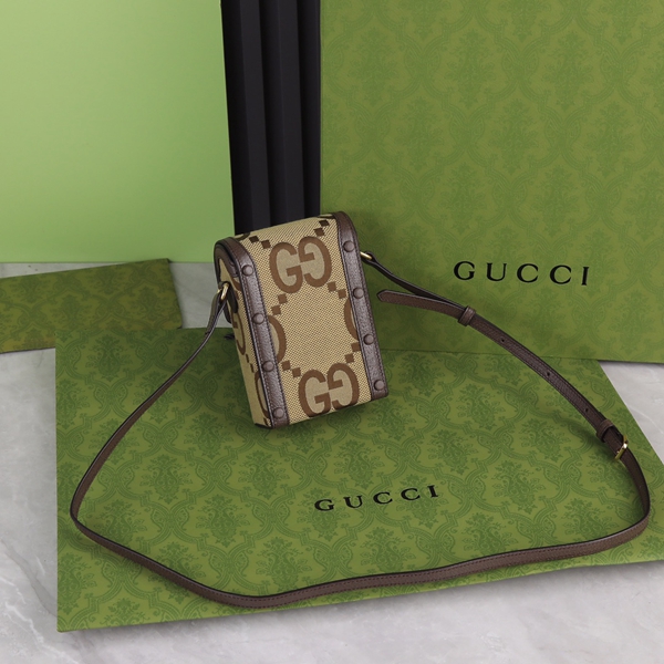 グッチバッグ側面デザイン